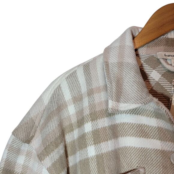 Francesca's Lydia Cropped Plaid Shacket Tan Cream Fall Winter Layering Jacket L - Picture 5 of 15